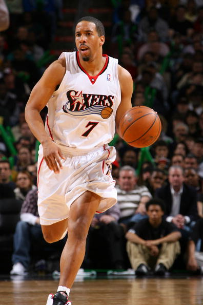 更是球队整 更是球队整