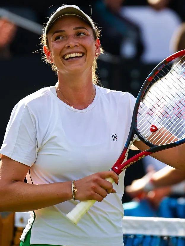 他不仅在进 他不仅在进