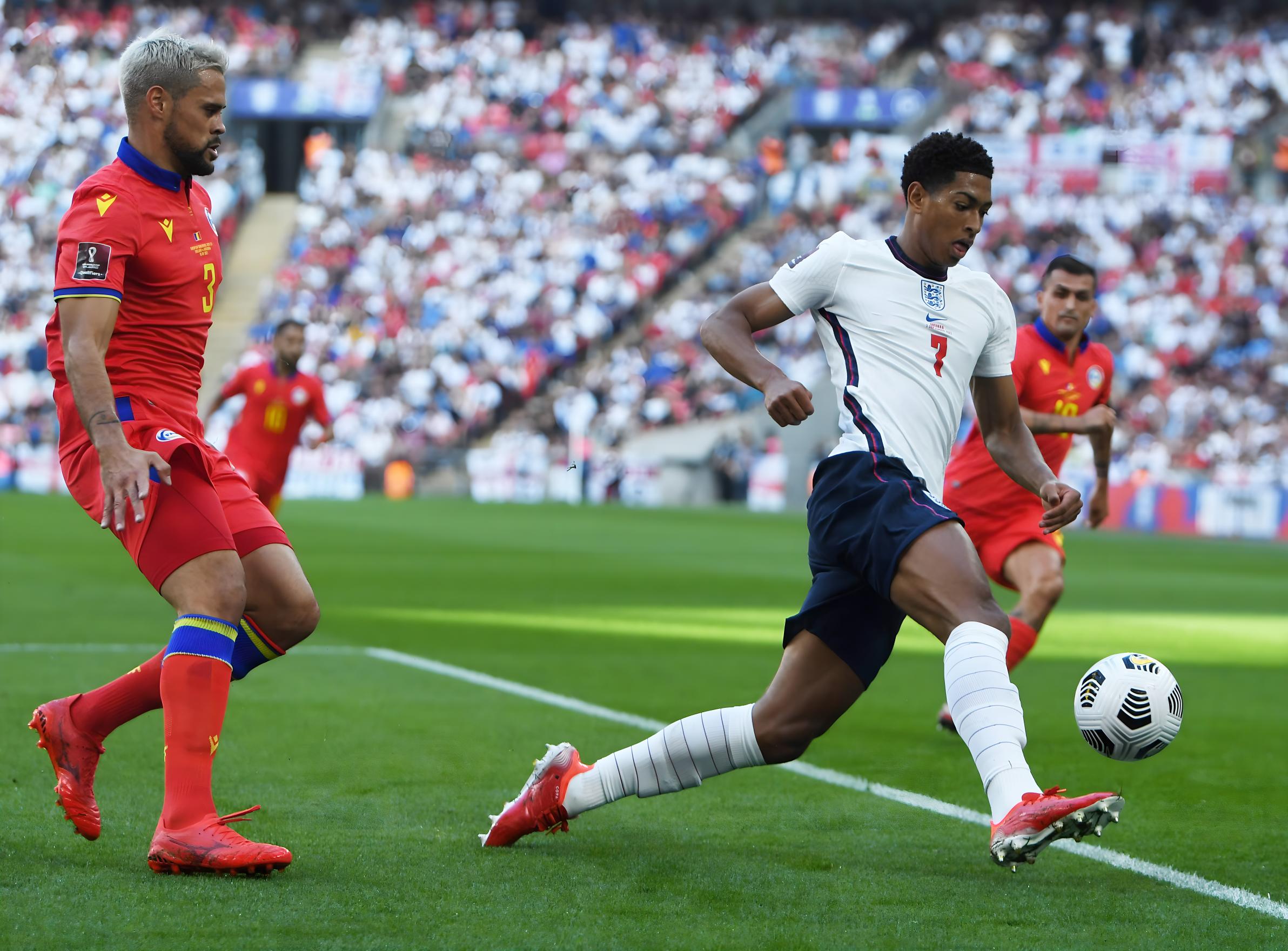 均数据稳步 均数据稳步