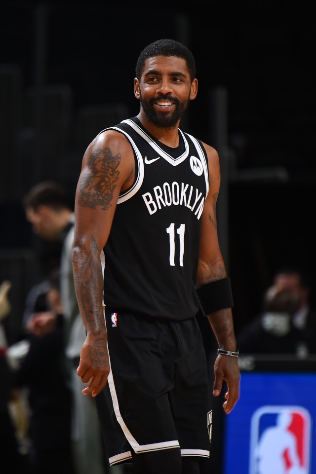 肋部空當 肋部空當